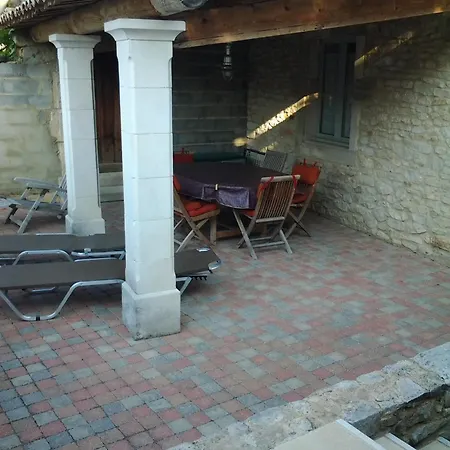 Dom wakacyjny Gite Berjanou Chamaret